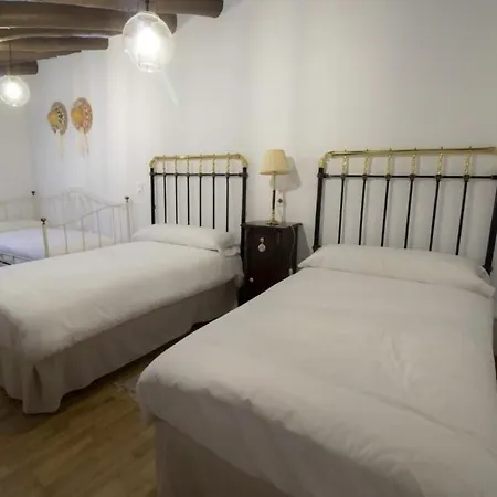 منزل ريفي Casa Leles