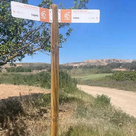 Country house Casa Leles Lagata