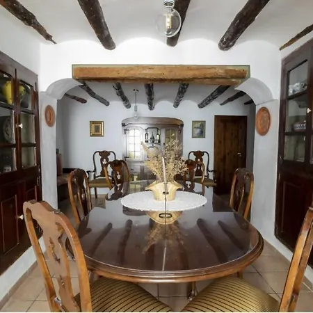 Casa Leles