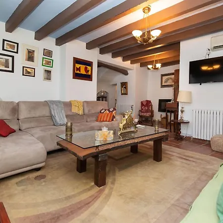 Casa Leles