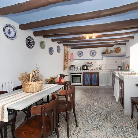 Casa Leles *
